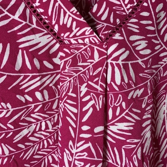 Lz Claiborne Womens V Neck short slee牛
Bouse
Rose Leaf Pattern Size XXL Comfy - Picture 3 of 12